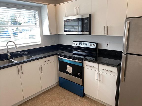 2nd image of 3687 Mil Lake Cir #3687