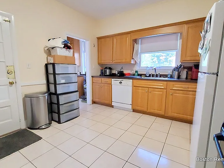 757 Somerville Ave #1 — Photo 3