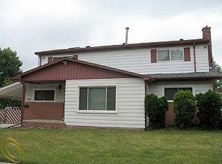 14676 Berwick St, Livonia, MI 48154