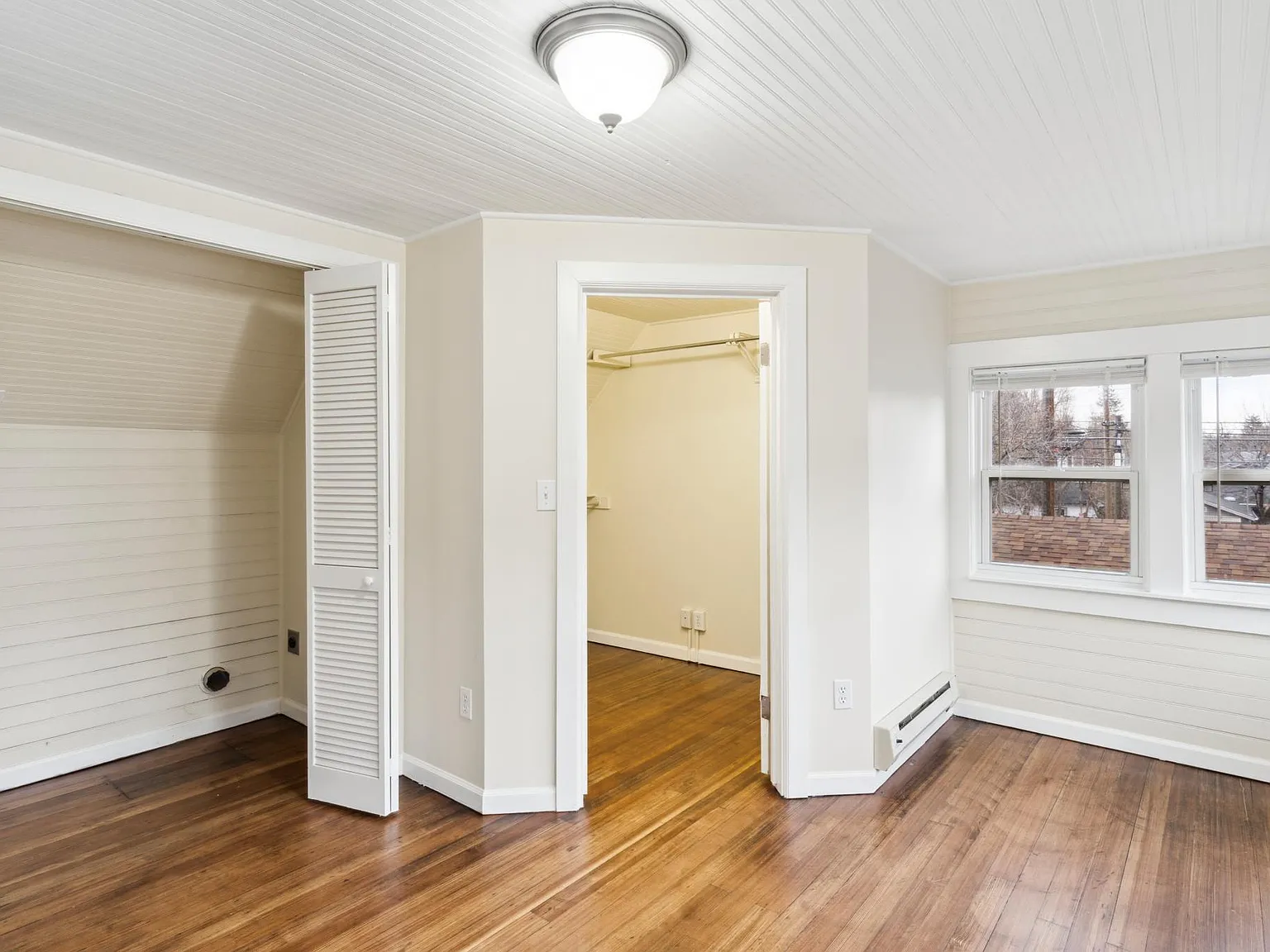 5 bed, 3606 sqft, $5,000 — Photo 4