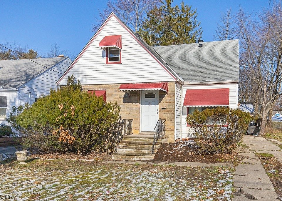 1st image of 19211 Harvard Ave