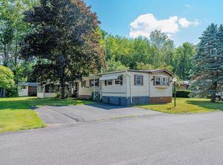9 S Blueberry Ln, Rochester, NH 03867