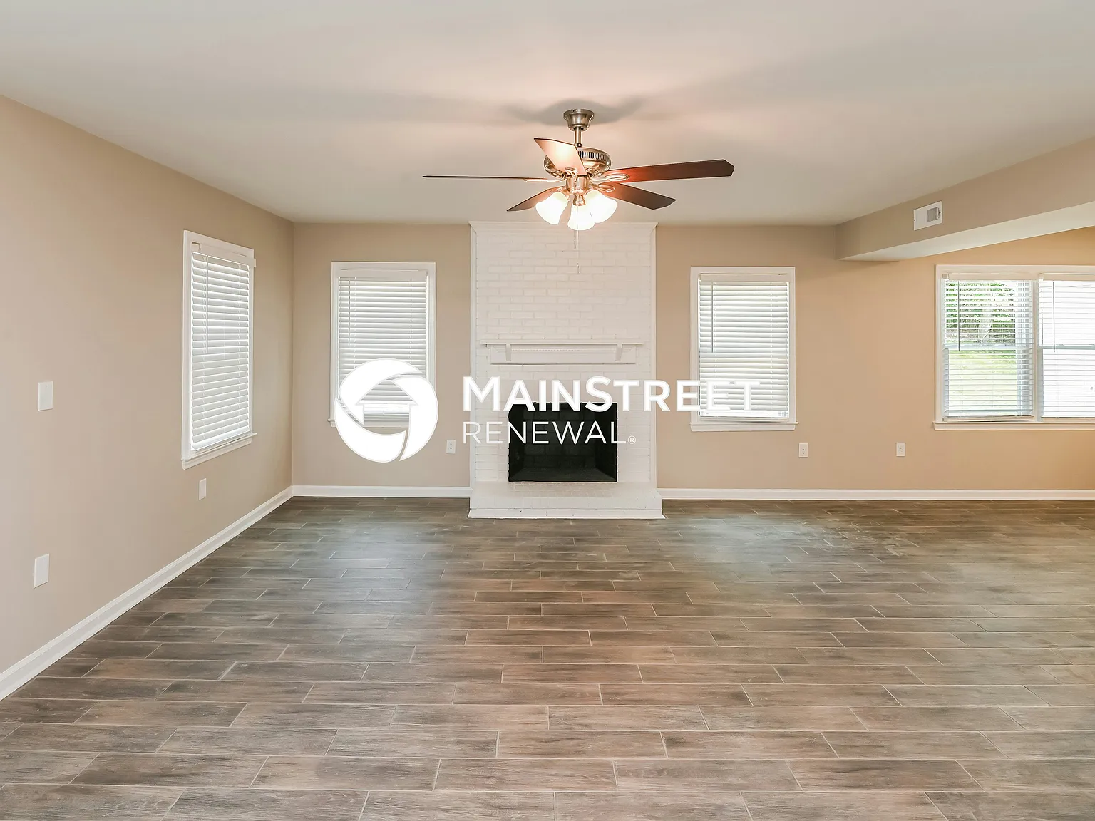 5311 Caradon Dr — Photo 2