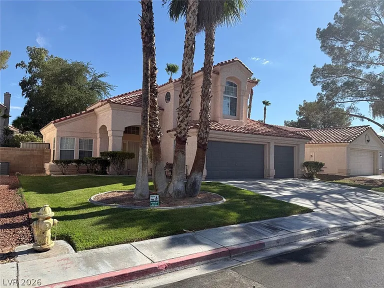 1151 Sleetridge Dr — Photo 2