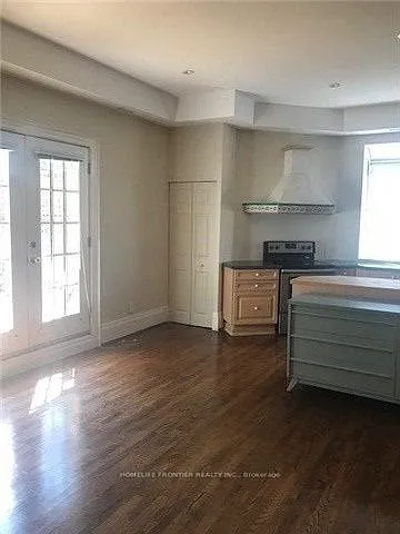 17 Teddington Park Ave W #4 — Photo 9