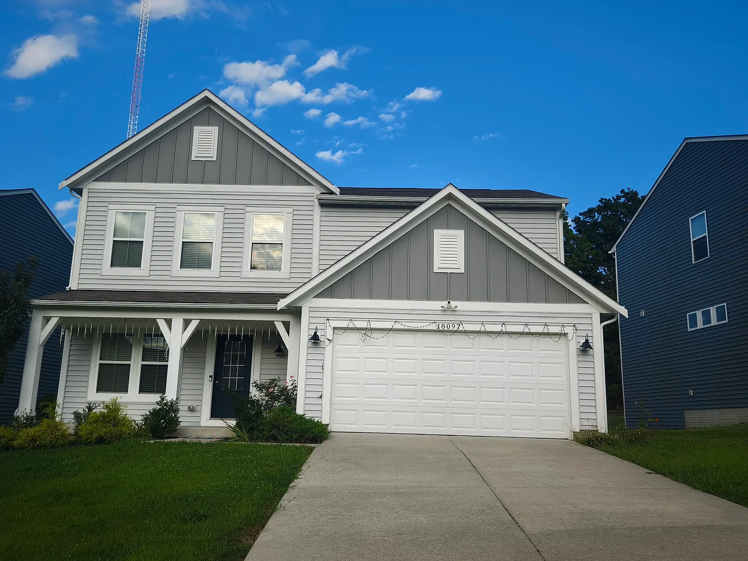 3 bed, 2.5 bath, 1991 sqft, $2,700 — Photo 1