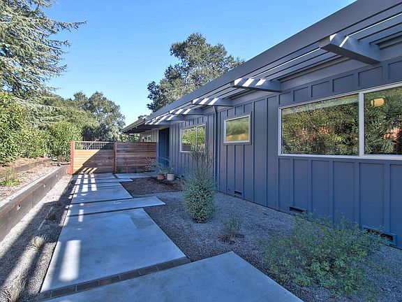 3rd image of 4369 Miranda Ave