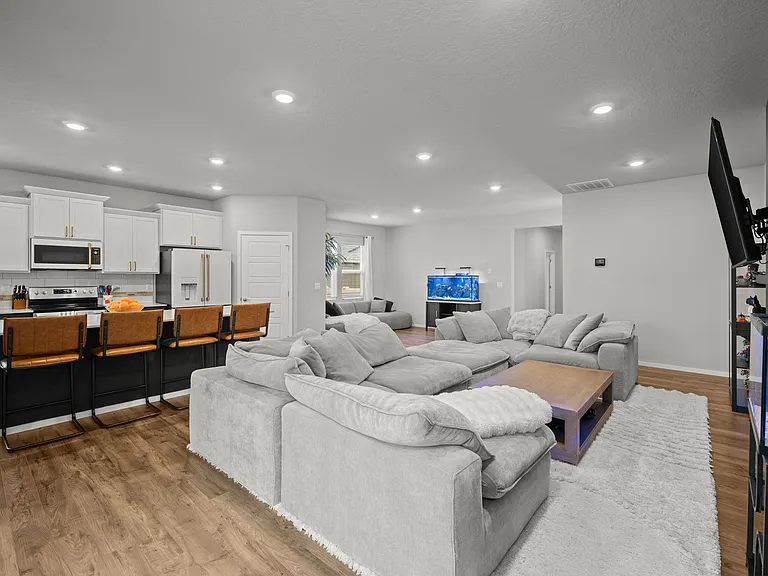 4622 S Frosty Ln — Photo 6