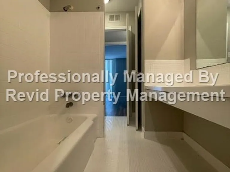 147 Stonewall St. — Photo 52