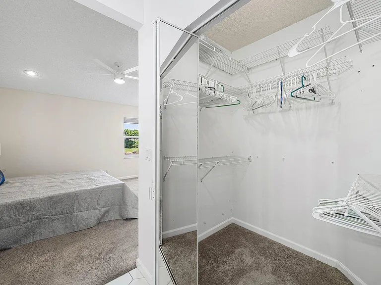 6192 Floral Lakes Dr — Photo 14