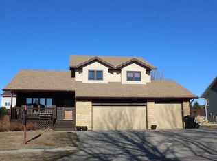 2100 Thompson St, Bismarck, ND 58501