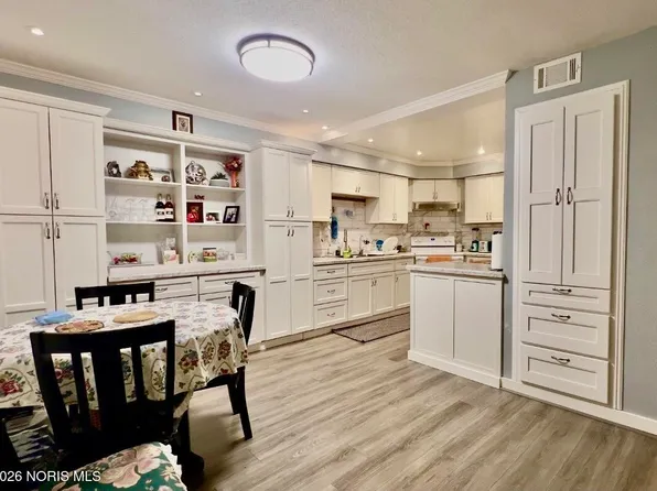 1662 Brownstone Blvd APT 313, Toledo, OH 43614