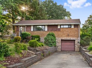 5 Robin Rd, Mc Kees Rocks, PA 15136