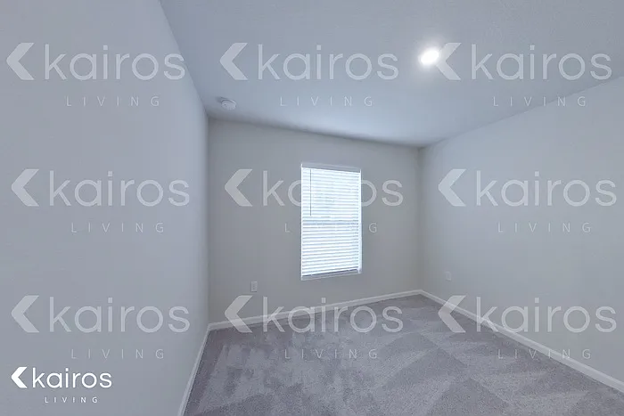 1729 Nebraska Loop — Photo 6