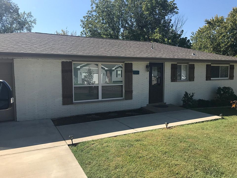 1st image of 1713 Georgia St