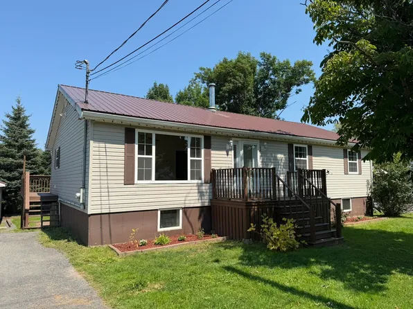 31 Duke St, Trenton, NS B0K 1X0