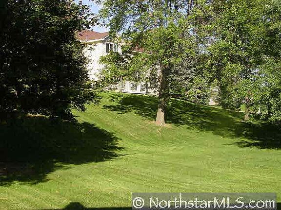 5th image of 23 Crusader Avenue