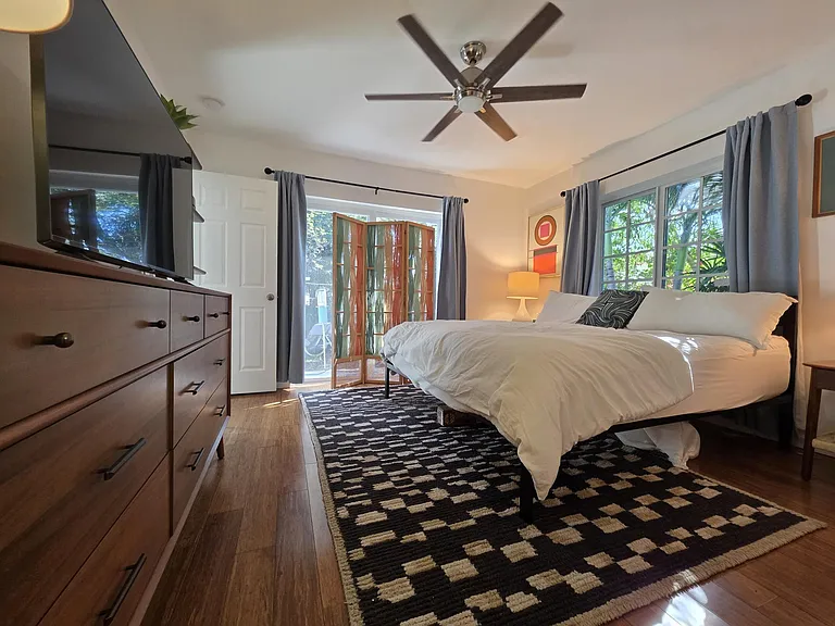 1118 N K St — Photo 15