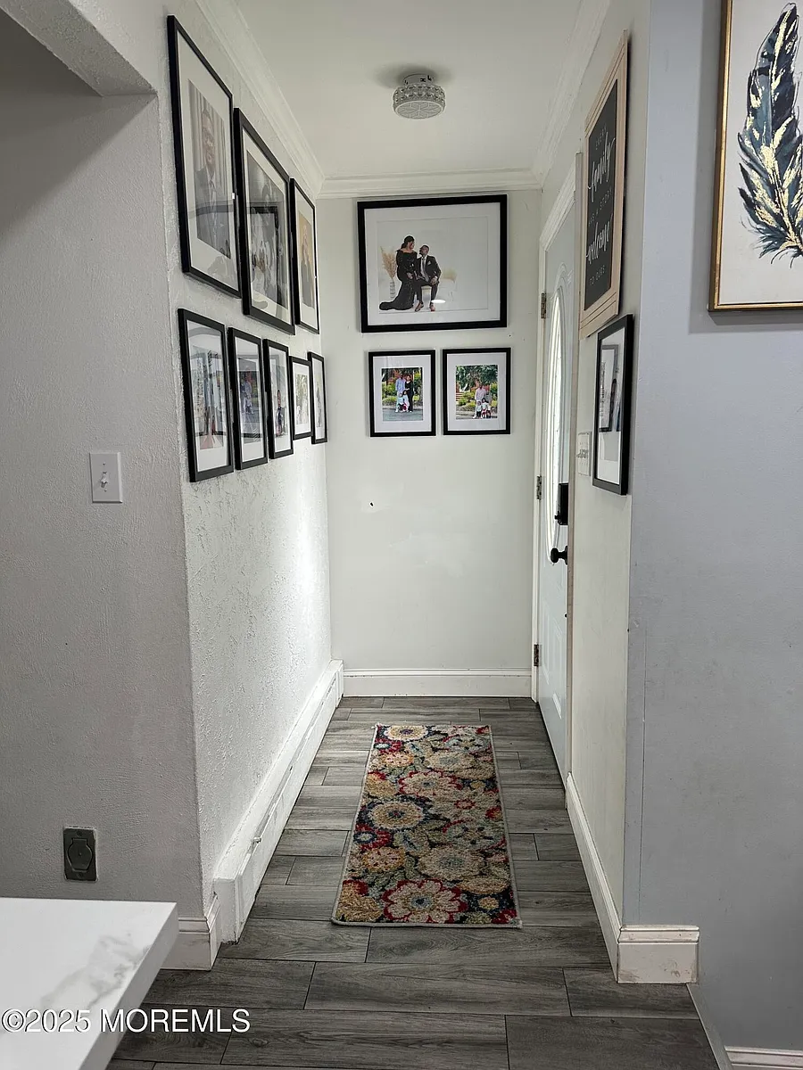 Primary Photo - 308 Myrtle St