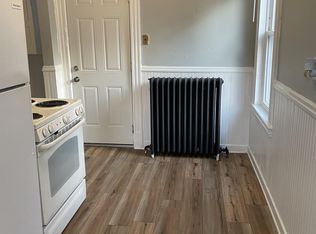 78 Howard St #1R, Lewiston, ME 04240