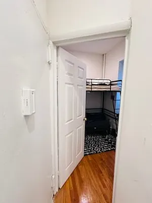 Rented by Point NYC | media 15