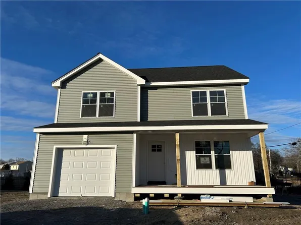 12 Red Maple Ln, Warwick, RI 02886