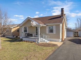 558 Hillcrest Blvd, Decatur, IL 62522