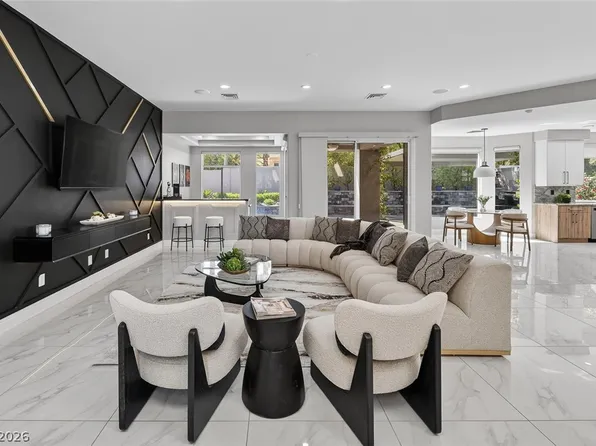1817 Wincanton Dr, Las Vegas, NV 89134