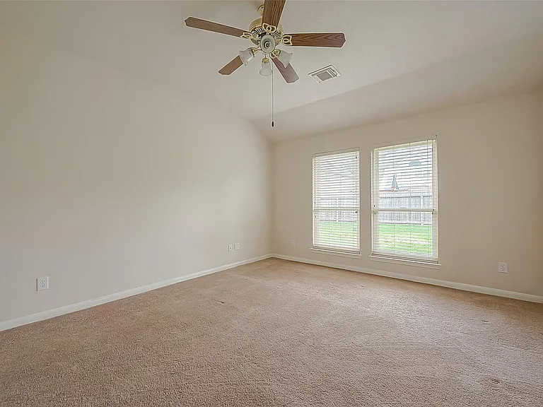 11814 Copperas Creek Dr — Photo 30