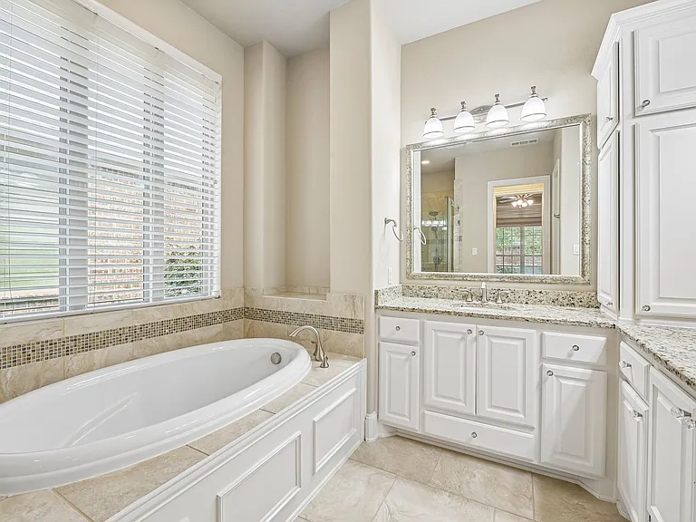 2676 McPherson Ln — Photo 22