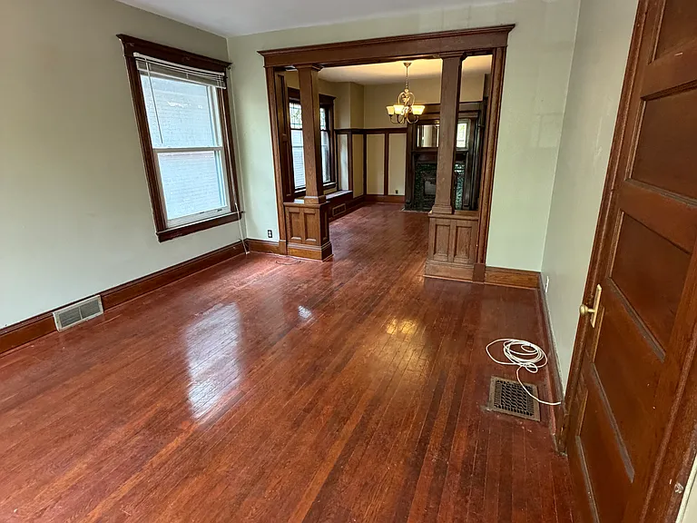 434 Potomac Ave #1 — Photo 9