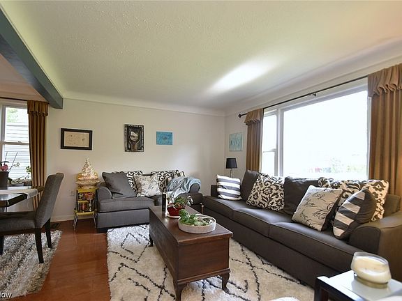 5th image of 4836 Edsal Dr