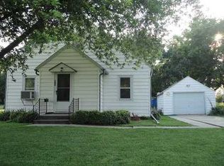 13 Chestnut St, Johnson, NE 68378