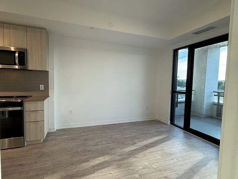 740 Whitlock Ave #204 — Photo 10