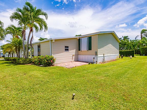 4th image of 31007 Bahia Bay