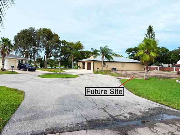 2nd image of 14 Espanola Lane