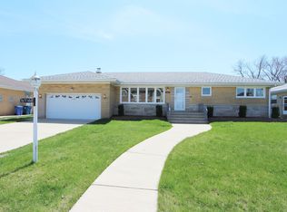 8109 W Balmoral Ave, Chicago, IL 60656