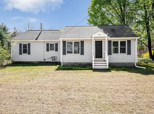 301 Primrose Hill Rd, Dracut, MA 01826