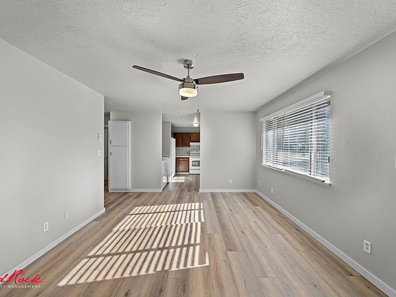 5th image of 463 S 225 W #1