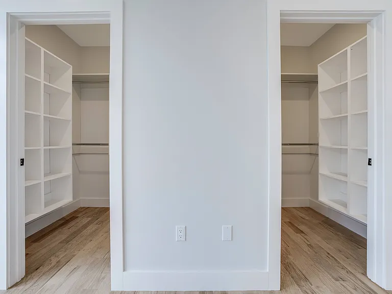 128 E Edsall Blvd #A — Photo 25