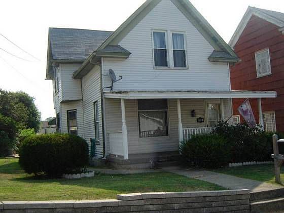 1st image of 810 Grant Ave
