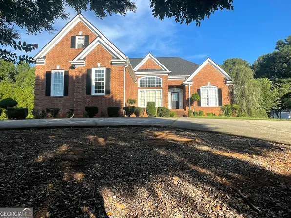 140 Lake Lucinda Dr, Covington, GA 30016