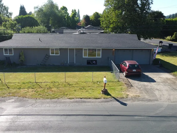 2661 32nd Ave, Longview, WA 98632