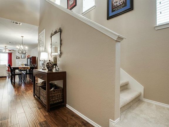 2nd image of 10521 Cochron Dr