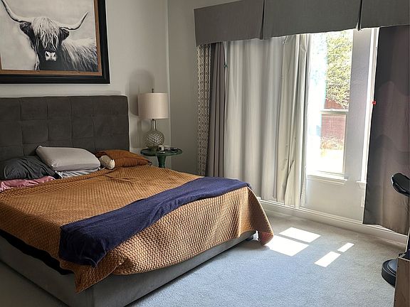 3rd image of 2615 Maverick Way