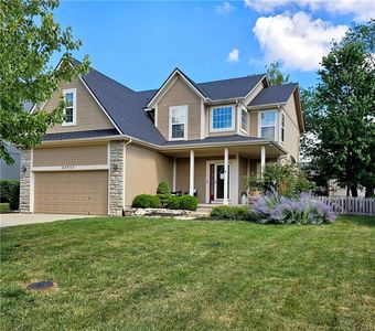 20933 W 116th Ter, Olathe, KS, 66061