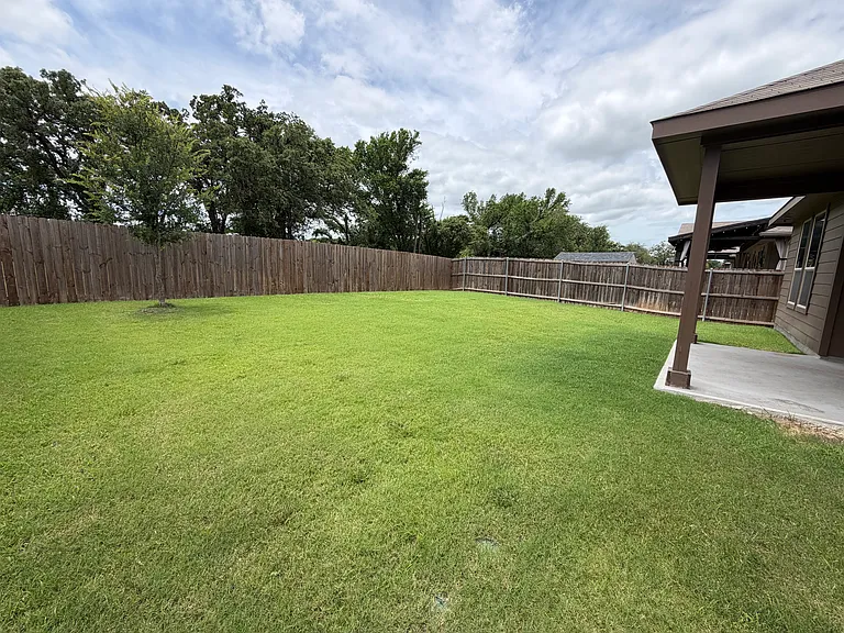 1257 Presidio Ln — Photo 26