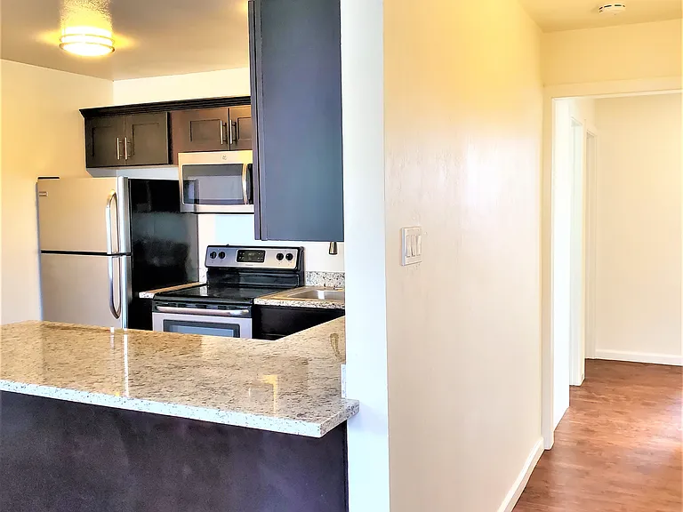 2500 Dana St #9 — Photo 2