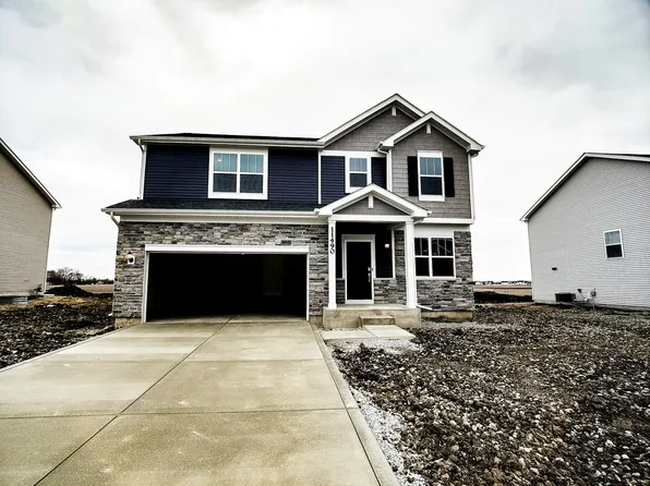 11490 Thomas St, Winfield, IN 46307