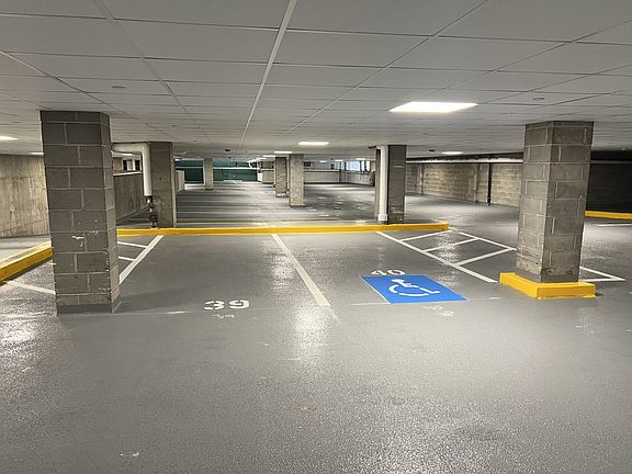 Parking Garage